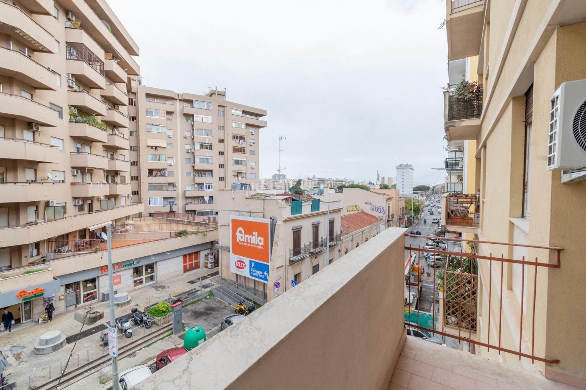 Le Tre Chiavi Apartment Palermo Esterno foto